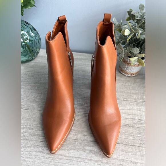 NINE WEST Women's Birds Block Heel Booties - Picture 6 of 10